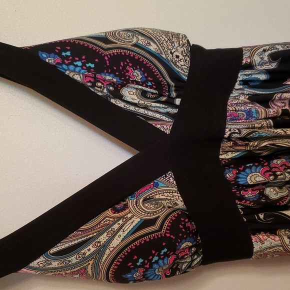 XXI Dress With Tie Back - Picture 6 of 6